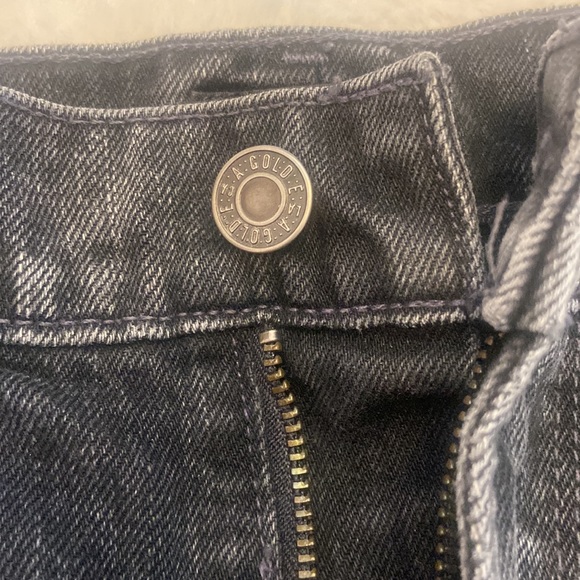 Agolde Dark Denim Jean Shorts - Picture 3 of 5